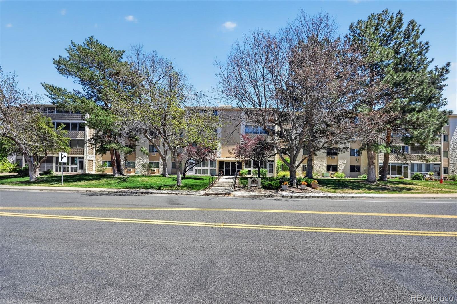3184 S Heather Gardens Way 408