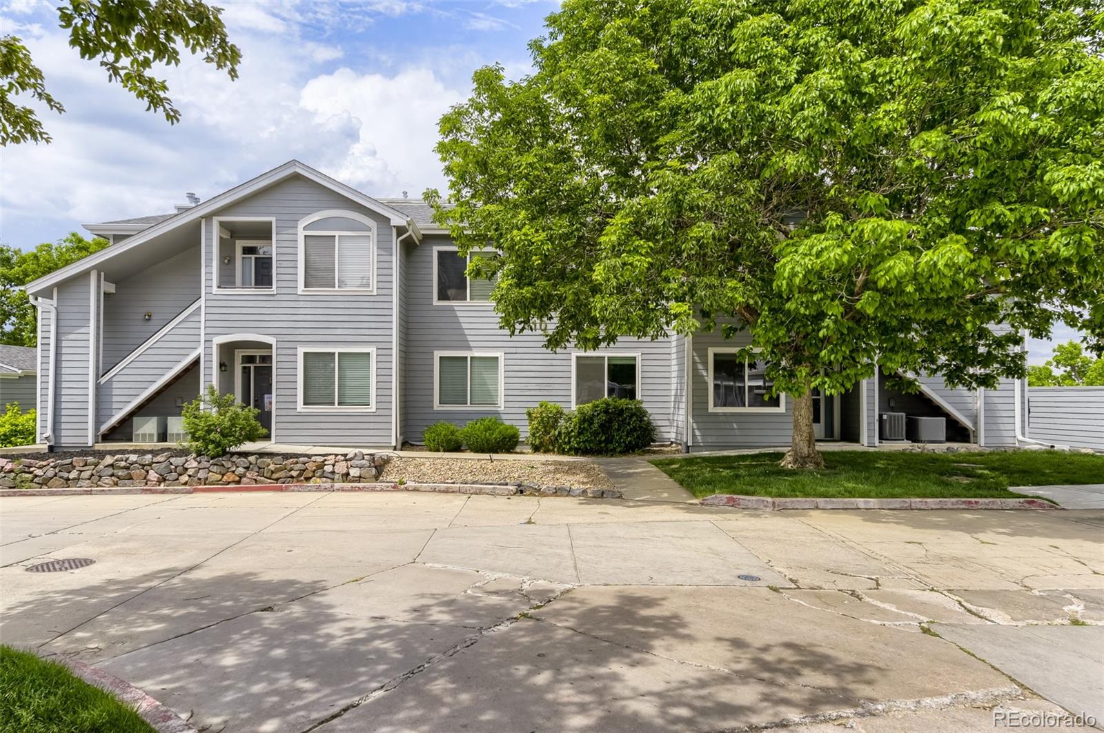 8500 E Jefferson Avenue 10G