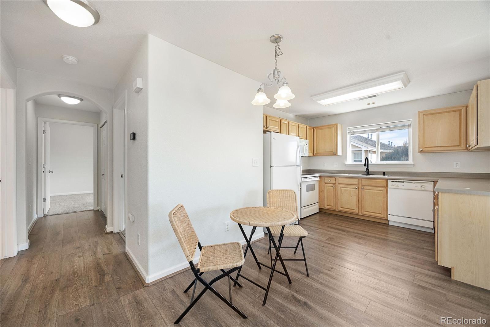 3746 Ponderosa Court 6