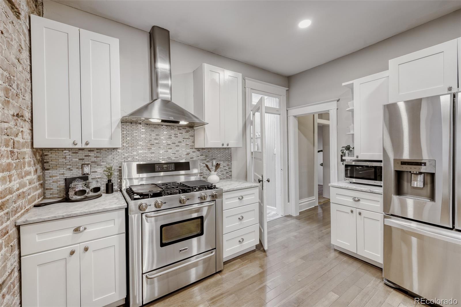 1035 S Pennsylvania Street