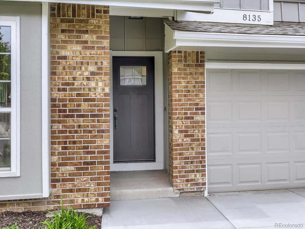 Photo of 8135 S Syracuse Street, Centennial, CO 80112 (MLS # 1646244)