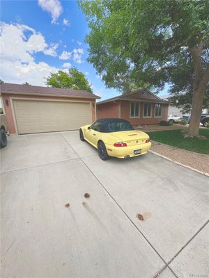 1057 PONDEROSA CIR, LONGMONT, CO 80504 - Image eae77dbb3be5c209a59ab29746fcea6b/3305097639
