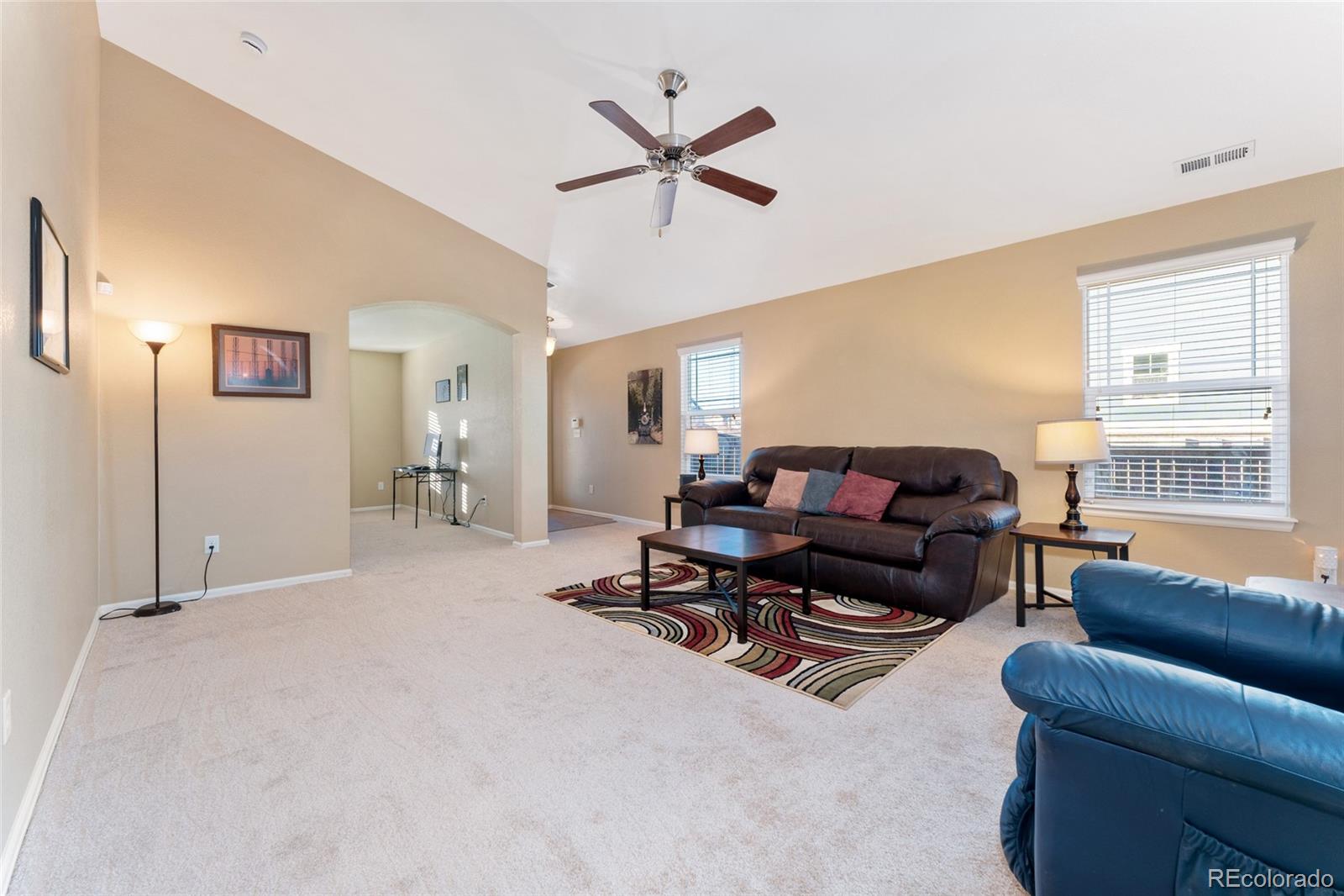 464 N Jamestown Way