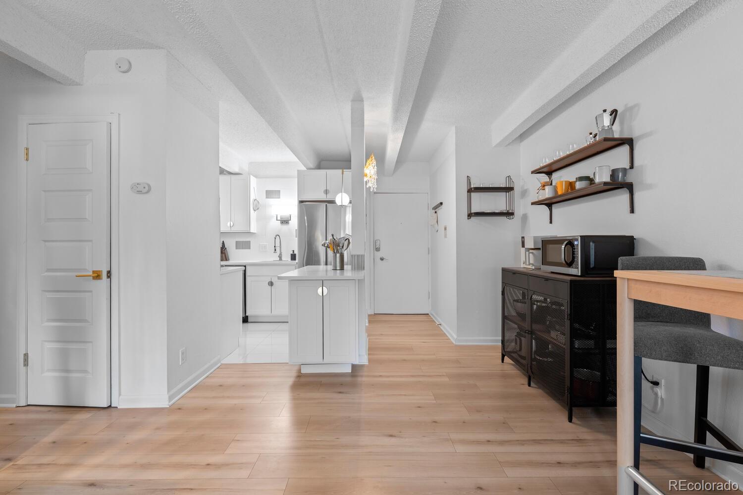 1265 Race Street 302