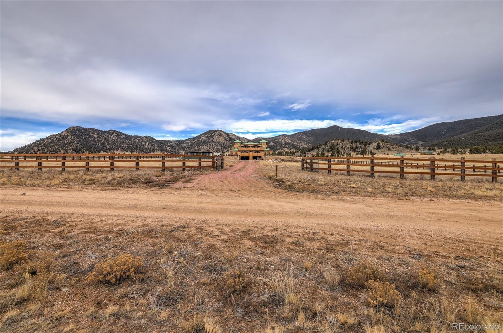 6869 Boulder Road