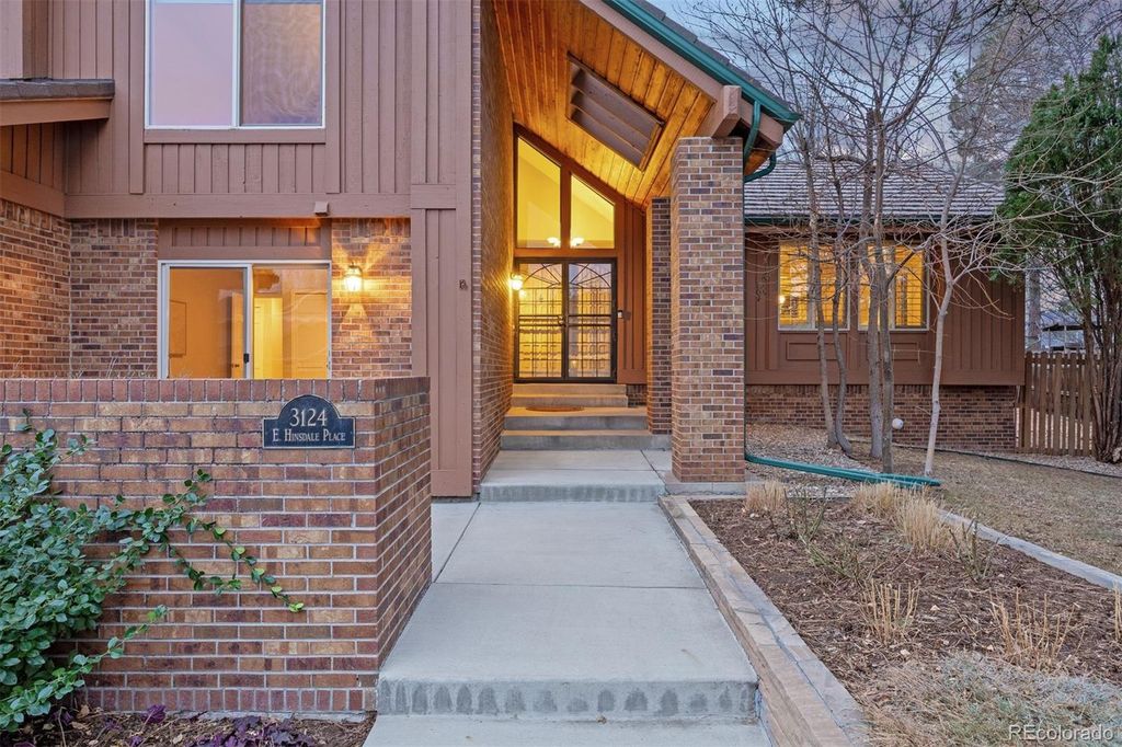 Photo of 3124 E Hinsdale Place, Centennial, CO 80122 (MLS # 1695352)