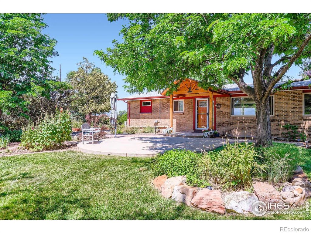Photo of 11895 Oxford Road, Longmont, CO 80504 (MLS # IR1038499)