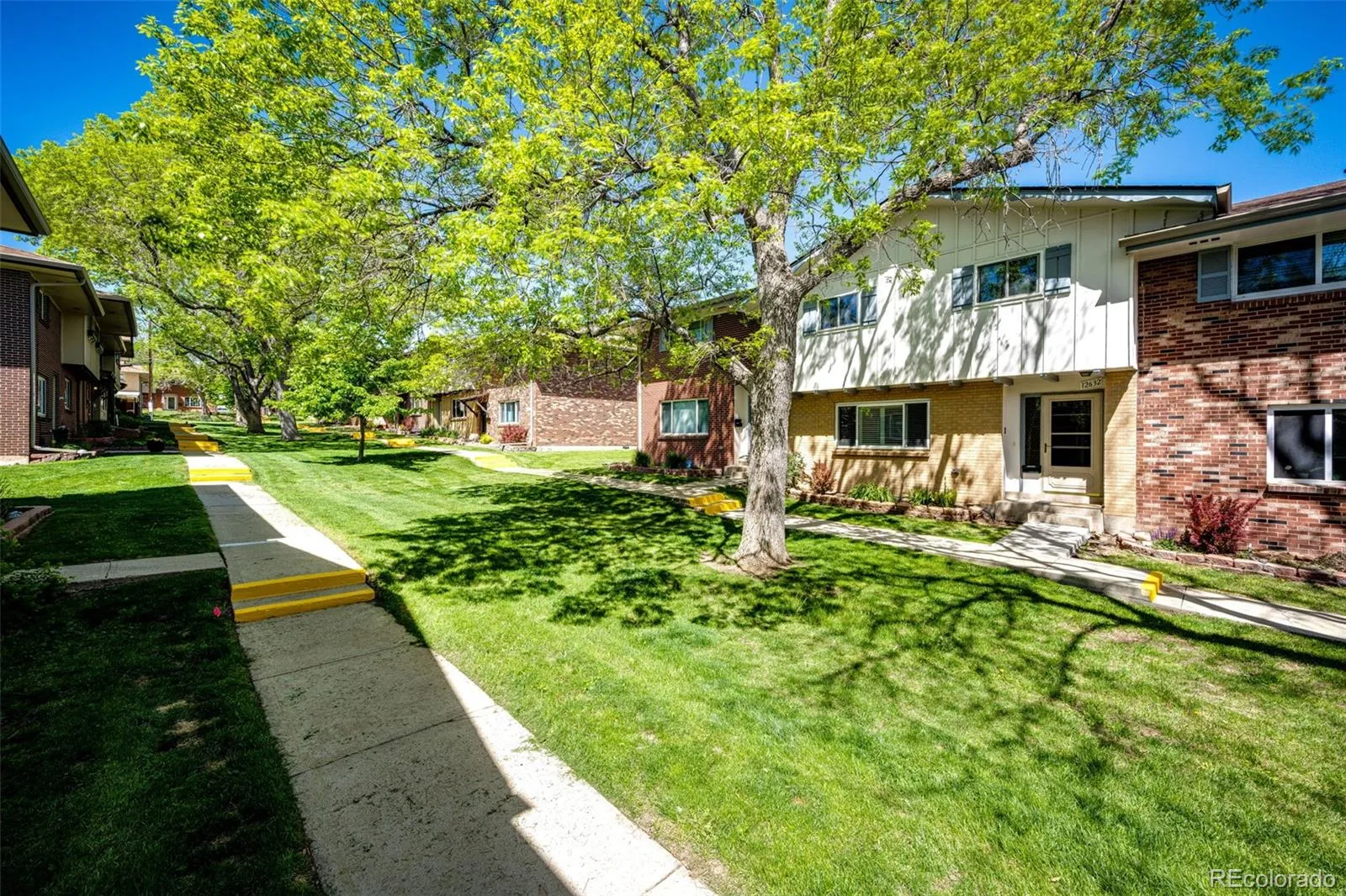 Lakewood, Colorado 80228, United States, 3 Bedrooms Bedrooms, ,3 BathroomsBathrooms,Residential,Active,133041