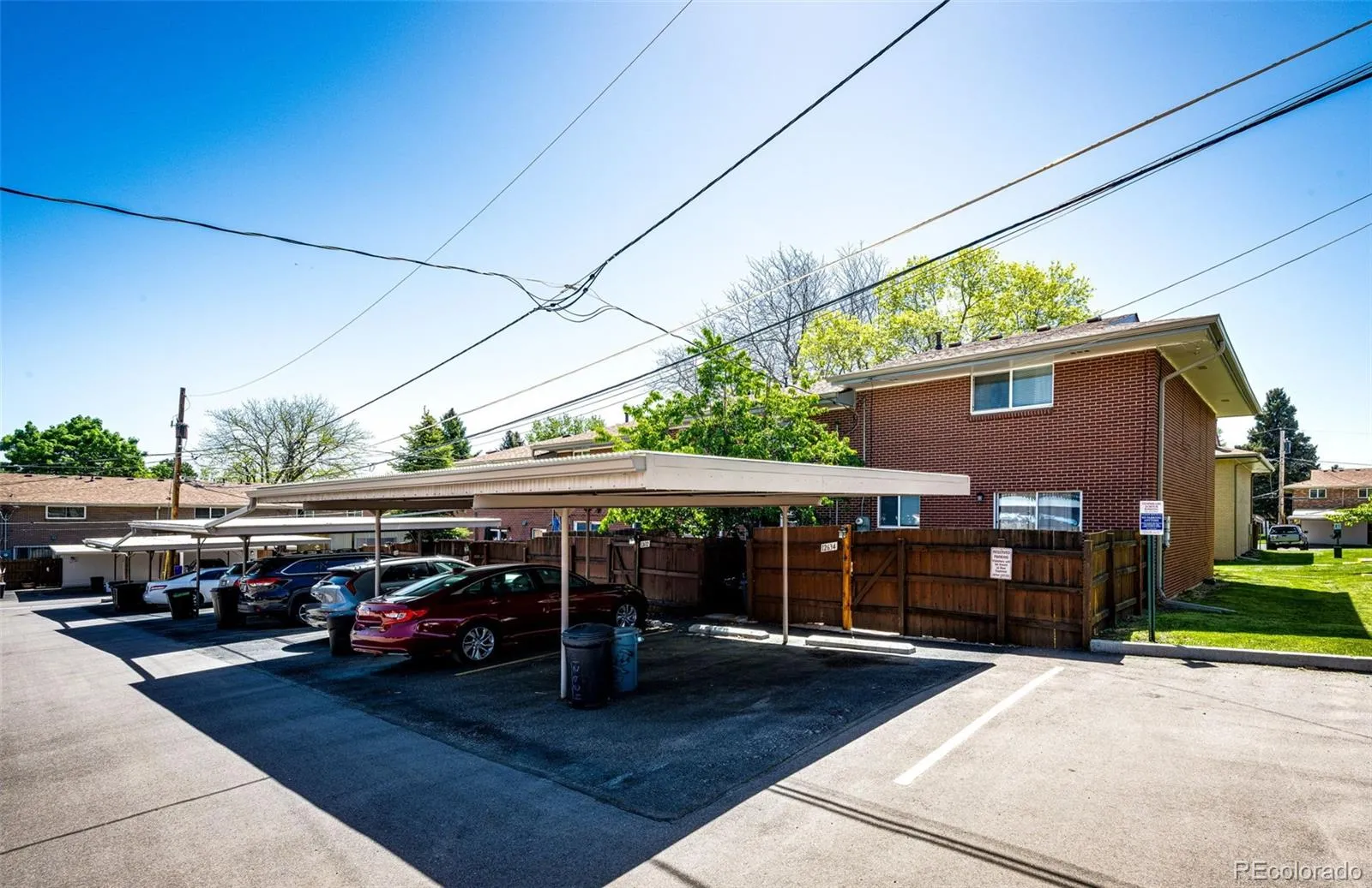 Lakewood, Colorado 80228, United States, 3 Bedrooms Bedrooms, ,3 BathroomsBathrooms,Residential,Active,133041