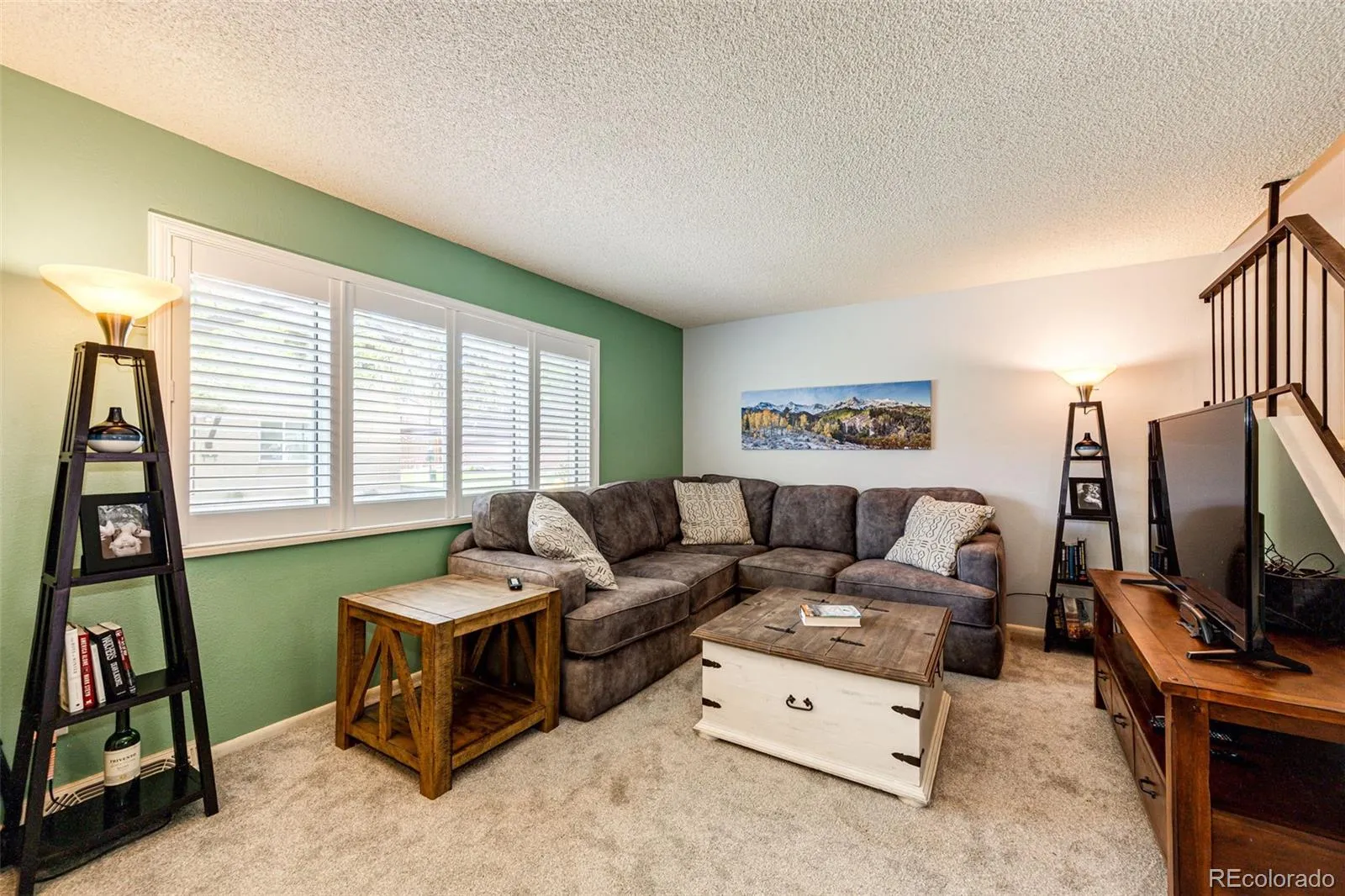 Lakewood, Colorado 80228, United States, 3 Bedrooms Bedrooms, ,3 BathroomsBathrooms,Residential,Active,133041