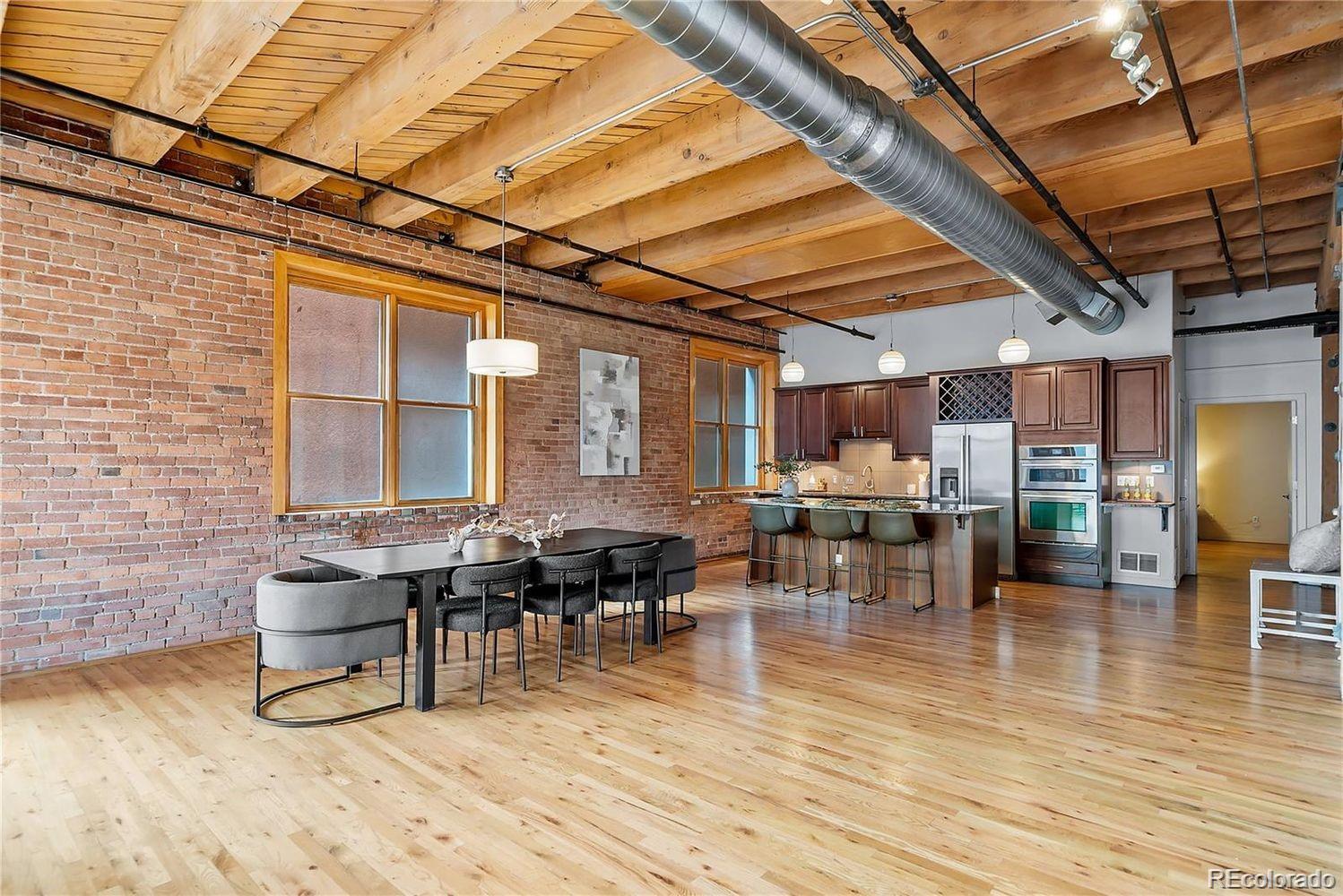 1127 Auraria Parkway 302