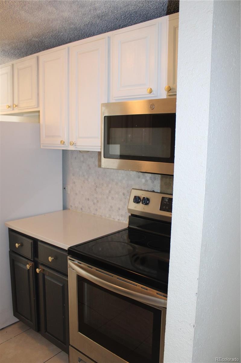 2375 S Linden Court 313