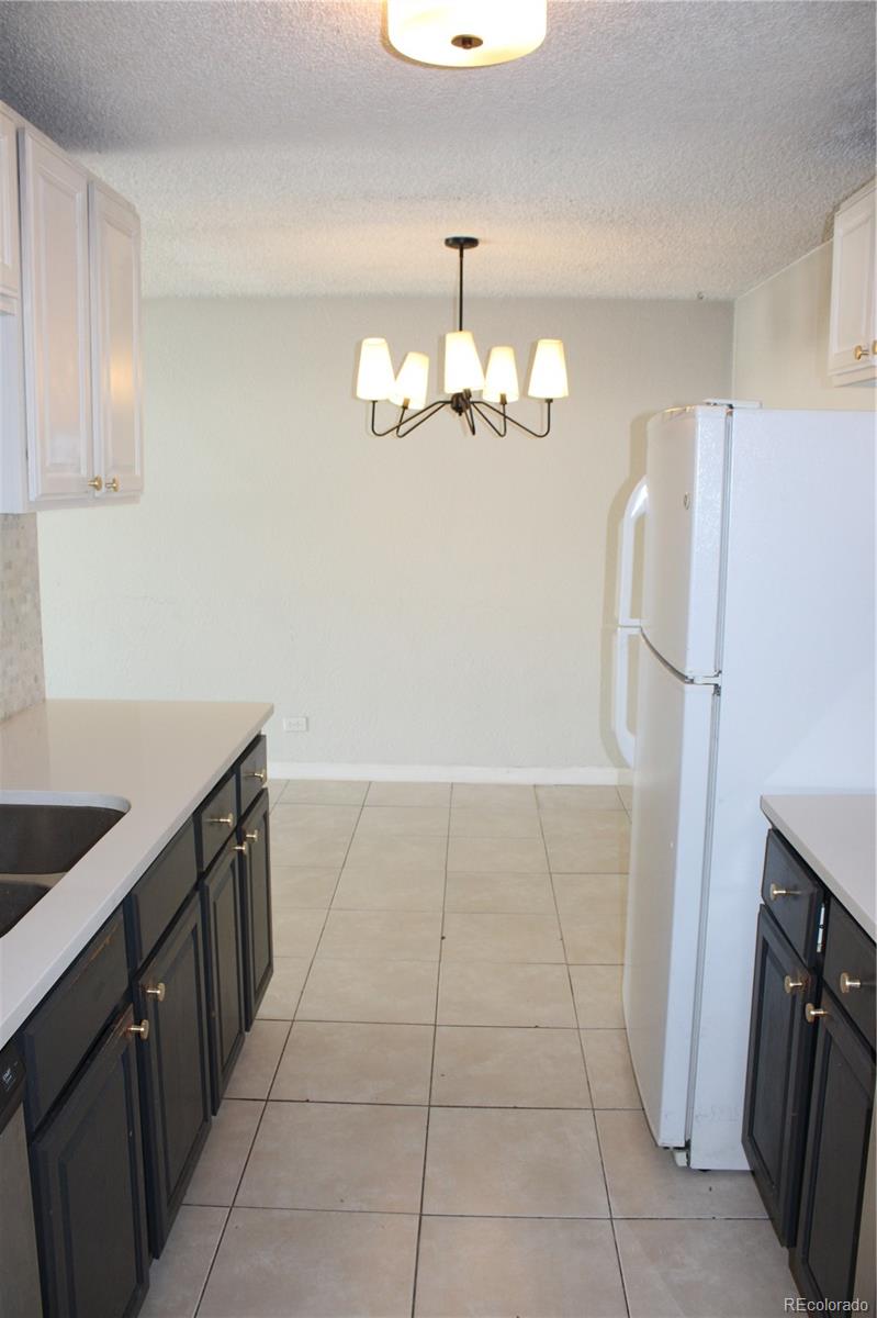 2375 S Linden Court 313
