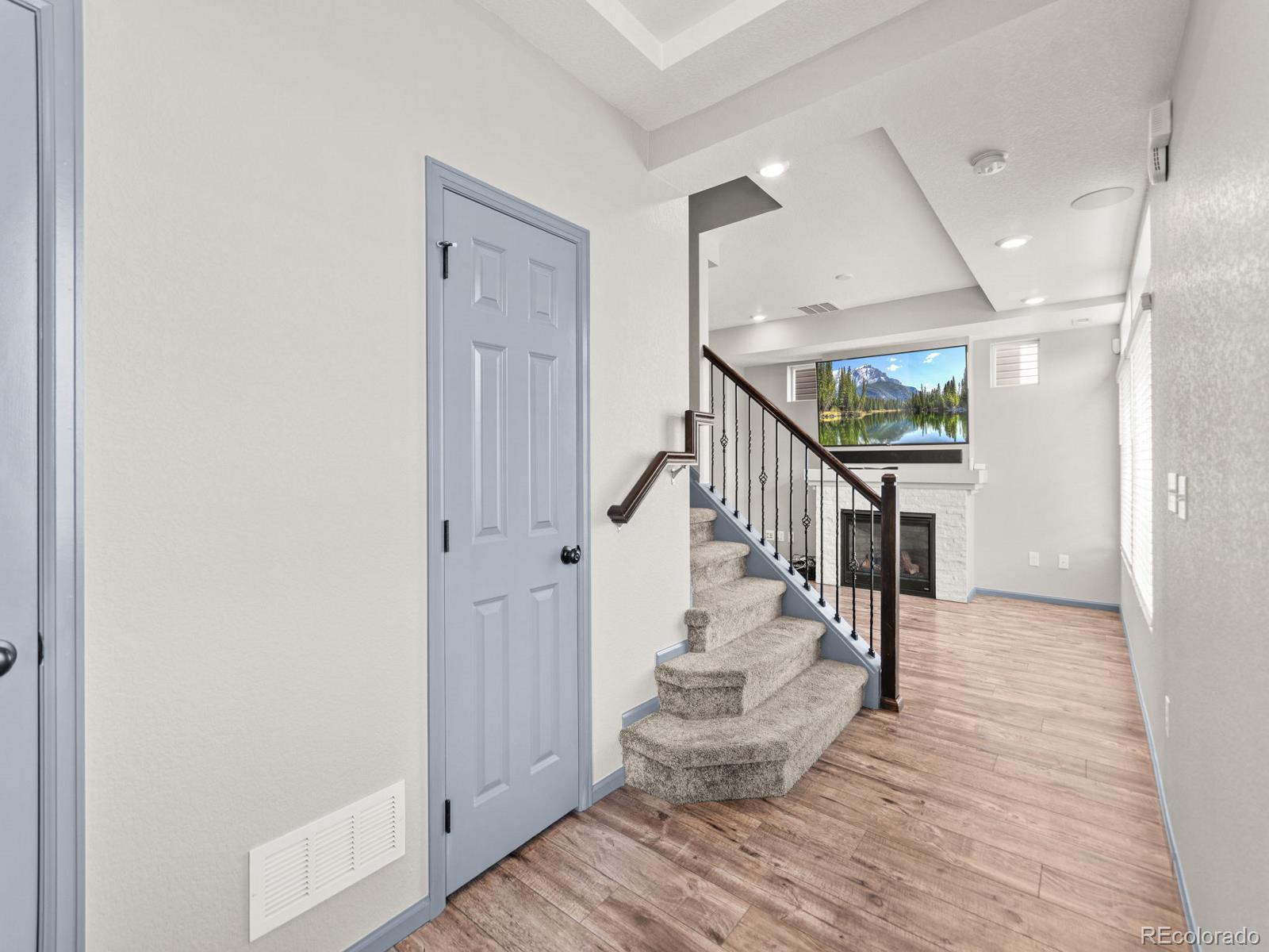 231 S Old Hammer Court