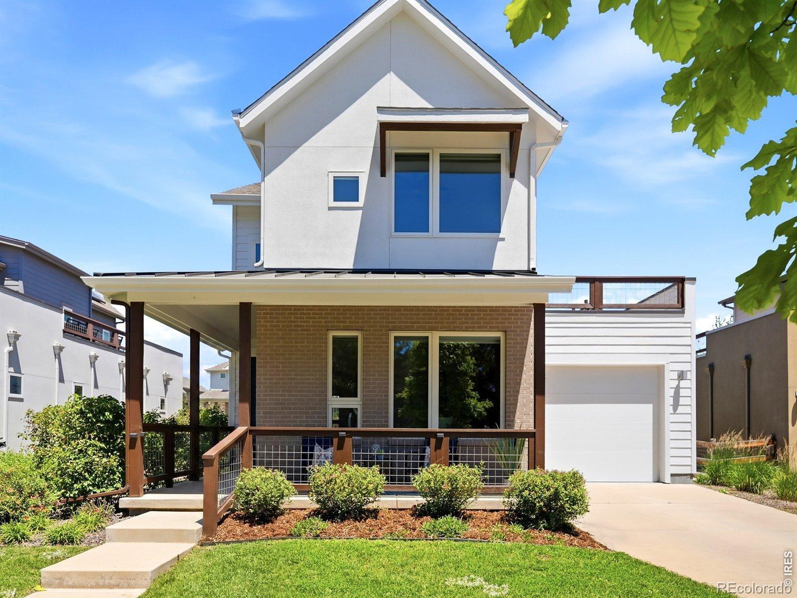 Welcome to 835 Yellow Pine! NoBo living at its finest in the heart of Trailcrossing!