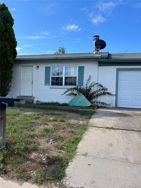 13192 Maxwell Place Denver CO 80239