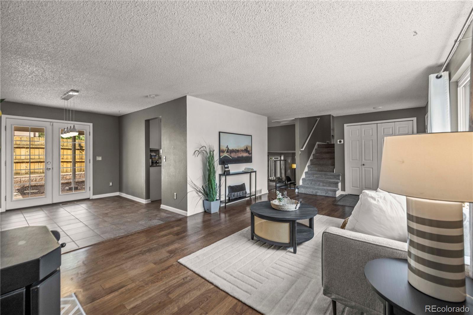 2527 W 104th Circle