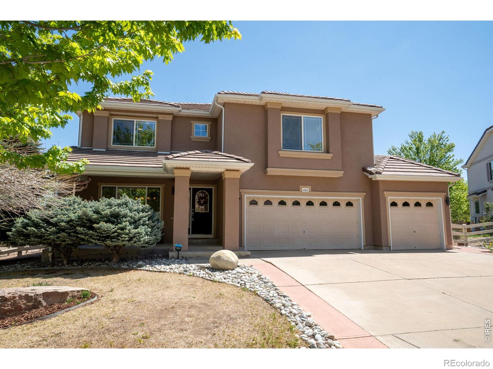 4582 Longs Court