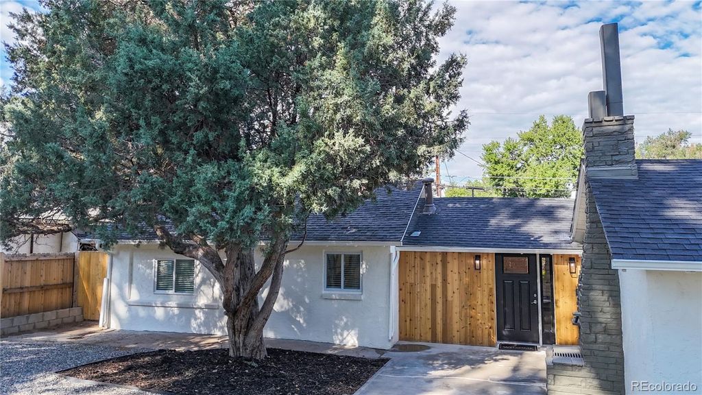 Photo of 4263 S Elati Street, Englewood, CO 80110 (MLS # 5622031)