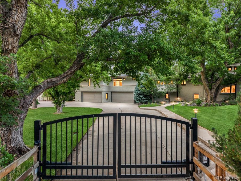 Photo of 16 Vista Road, Cherry Hills Village, CO 80113 (MLS # 8677943)