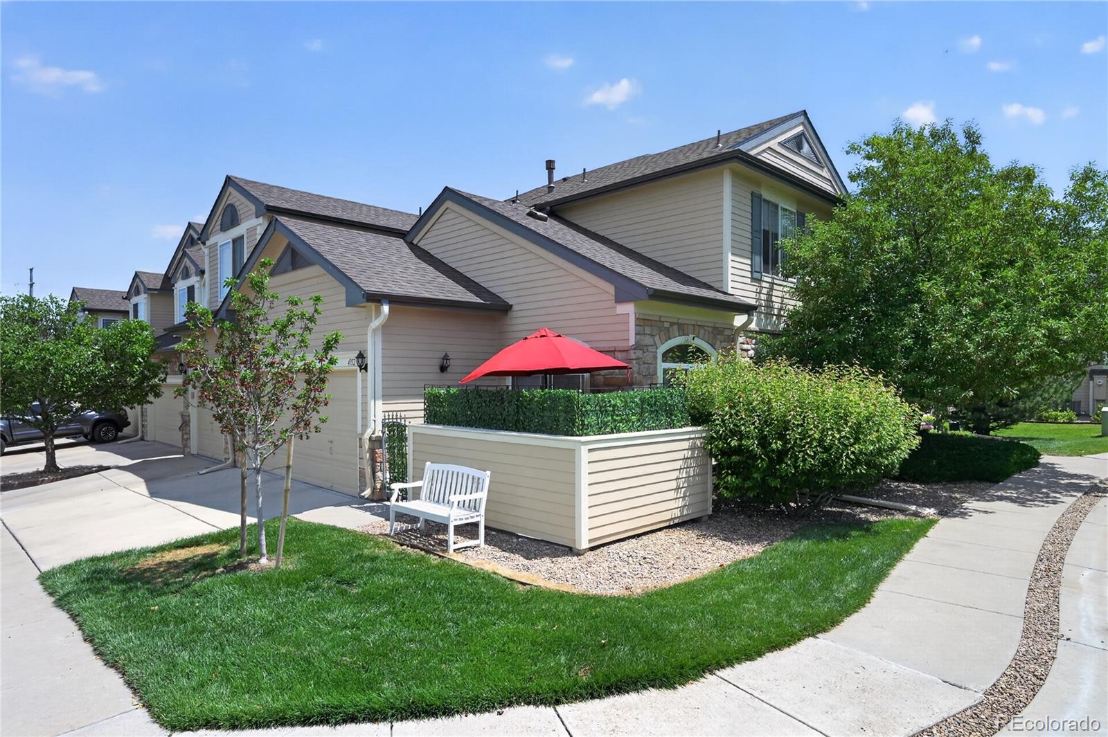 4352 S Quail Court