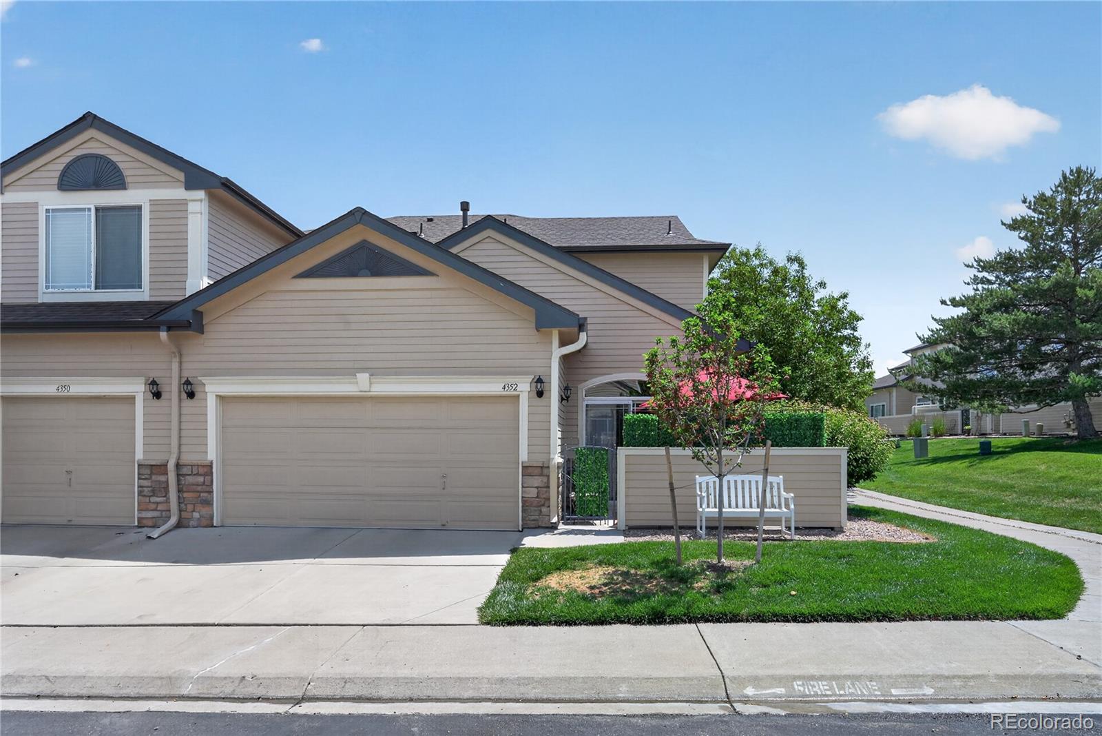 4352 S Quail Court