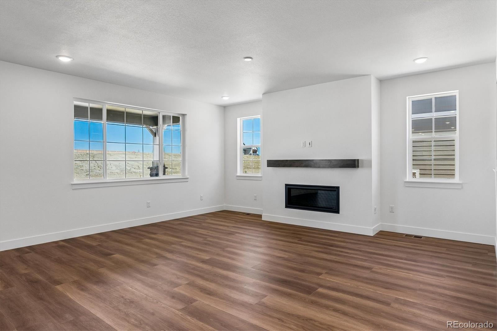 16139 Amaryllis Avenue