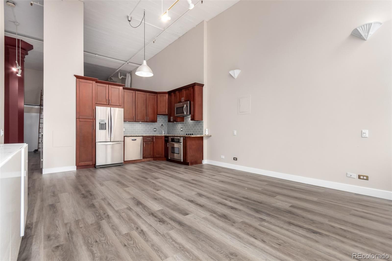 720 16th Street 207
