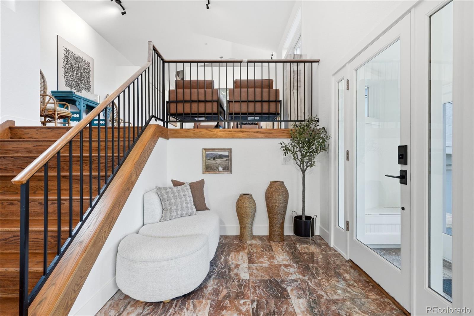 208 Seven Hills Drive