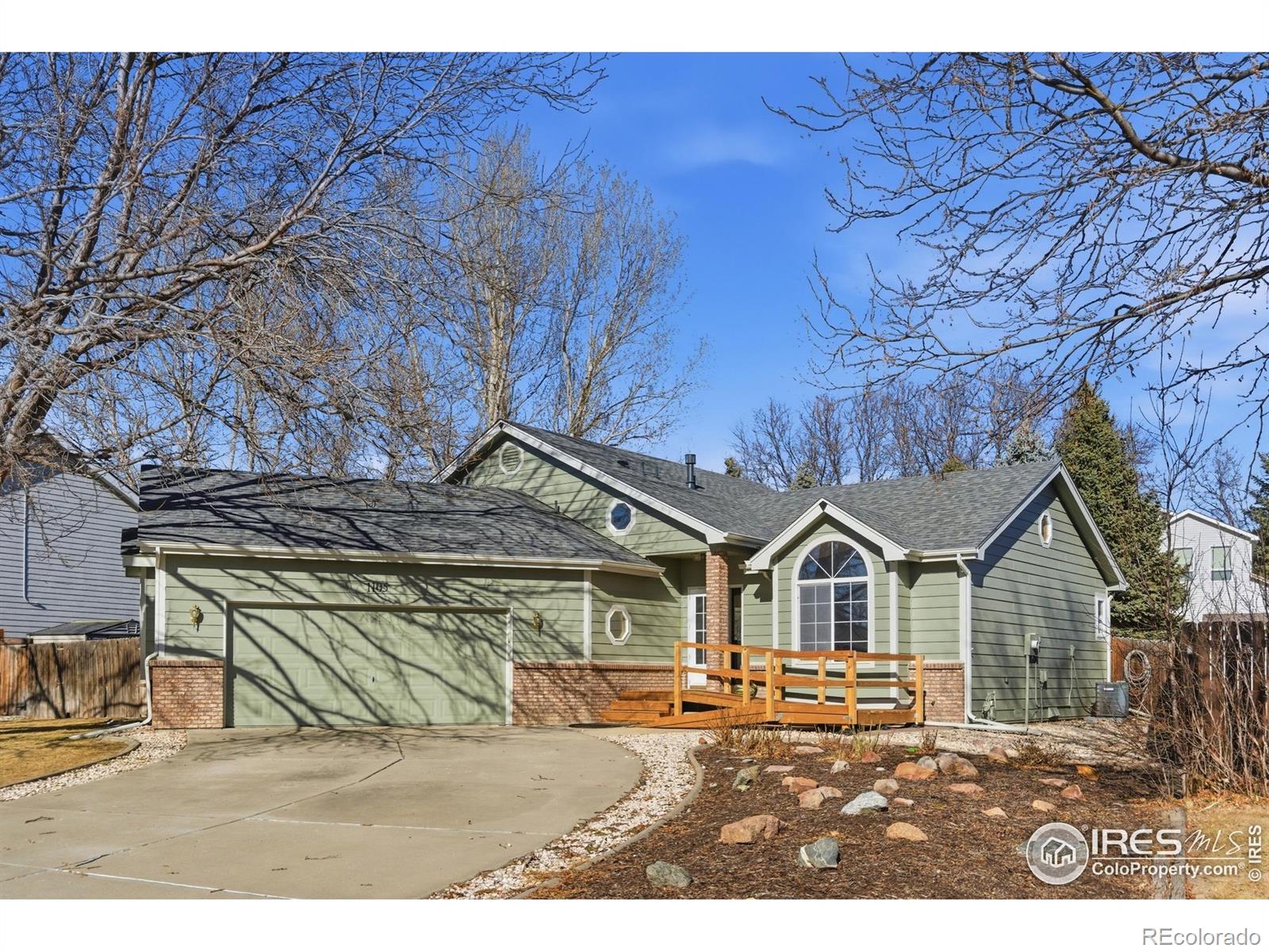 1105 Country Acres Drive