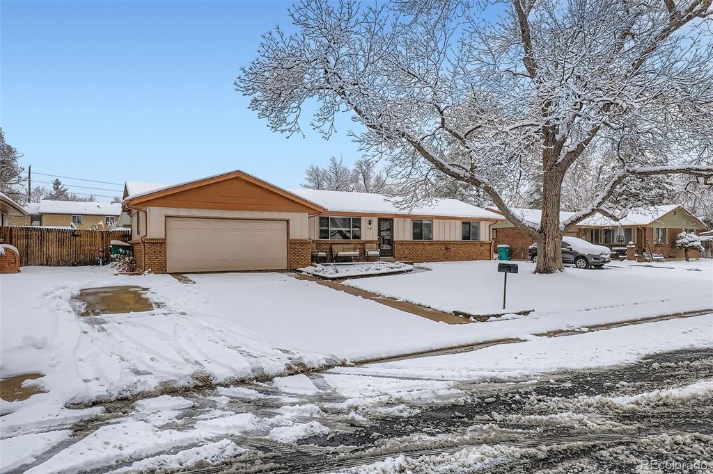 Photo of 1739 S Otis Court, Lakewood, CO 80232 (MLS # 5541948)