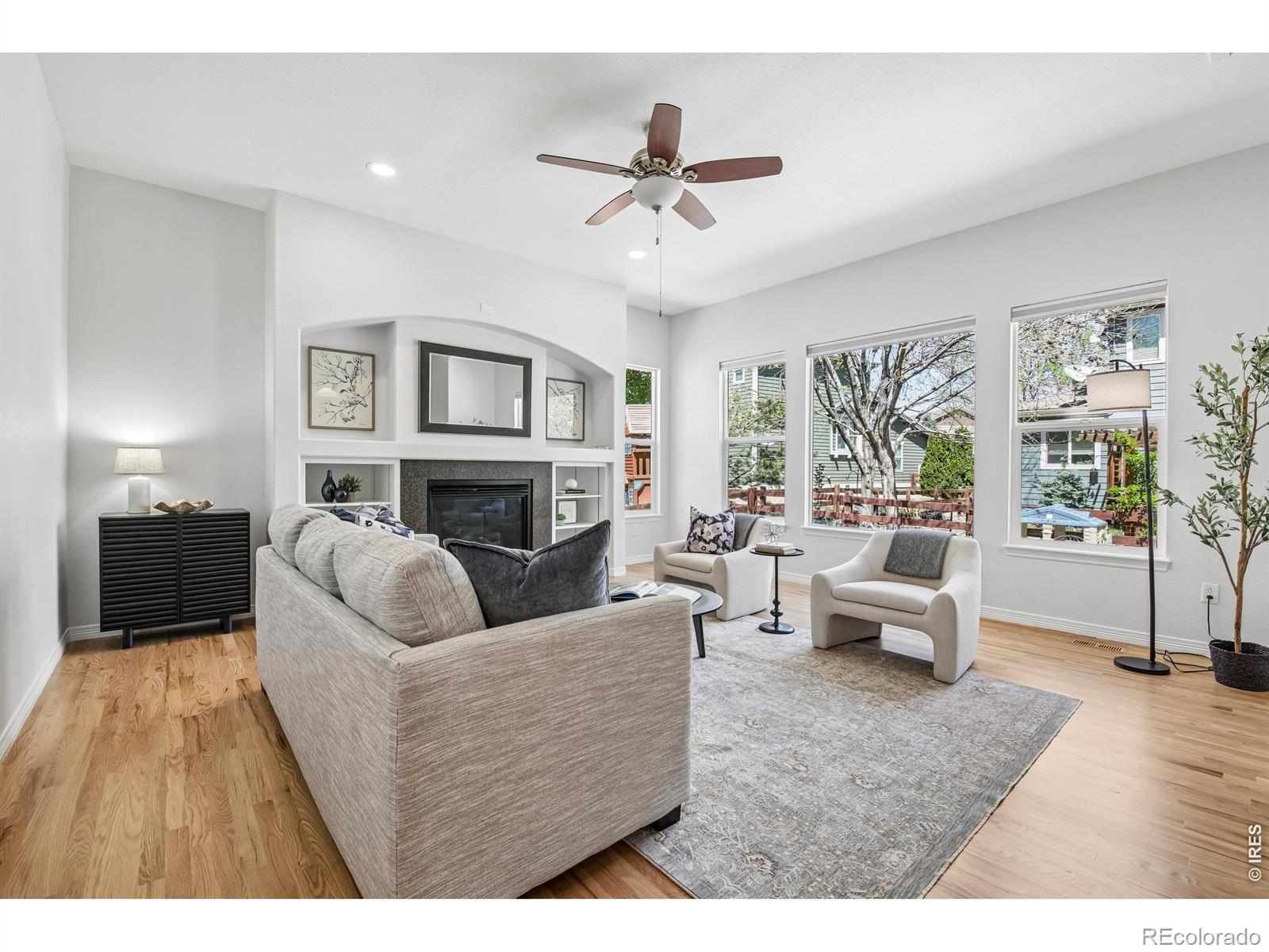 4553 Red Deer Trail