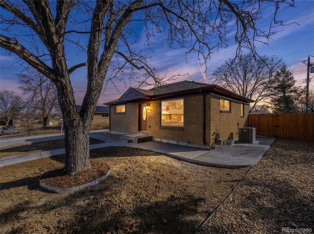 Photo of 10440 Pennsylvania Street, Northglenn, CO 80233 (MLS # 3963794)