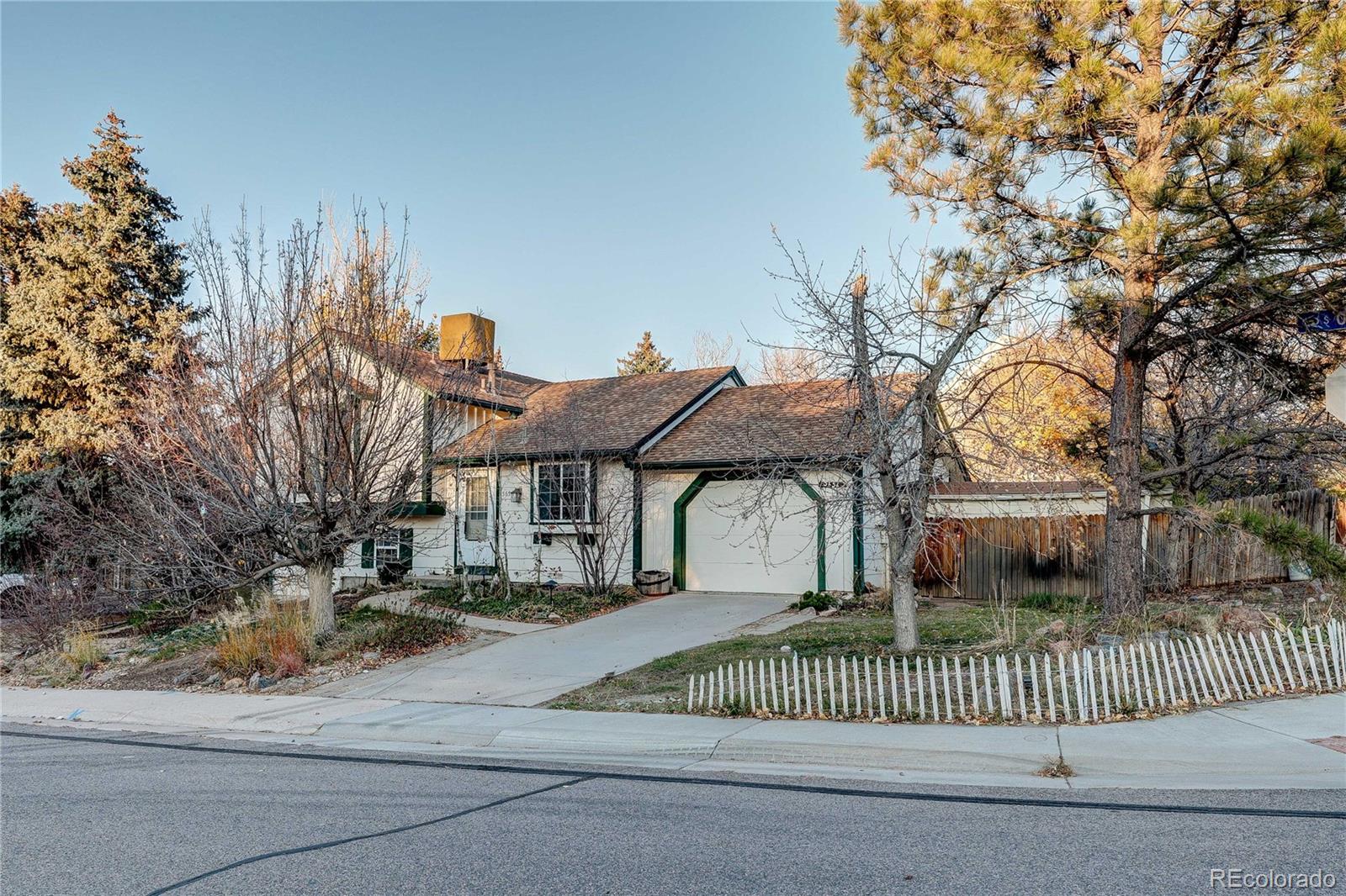 5656 S Odessa Street