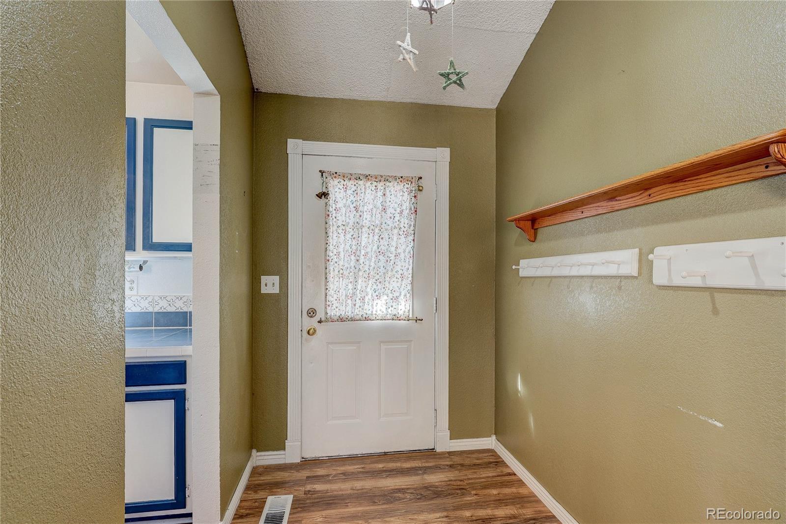 5656 S Odessa Street