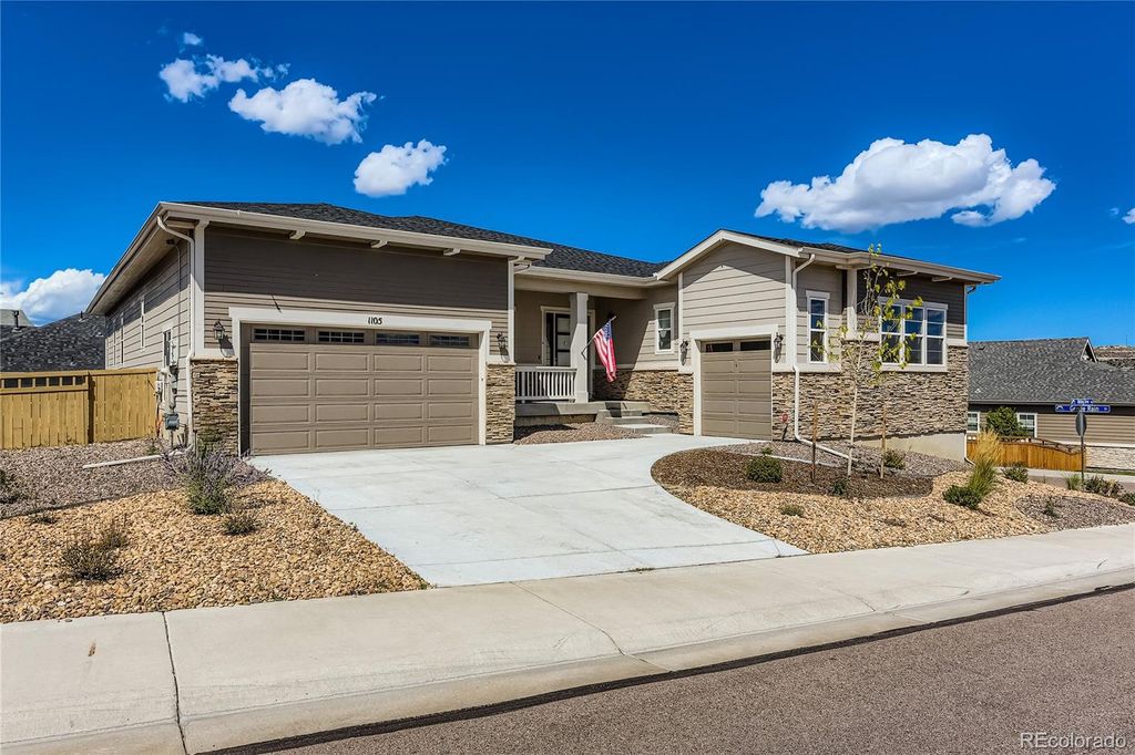 Photo of 1105 Melting Snow Way, Castle Rock, CO 80109 (MLS # 8033662)