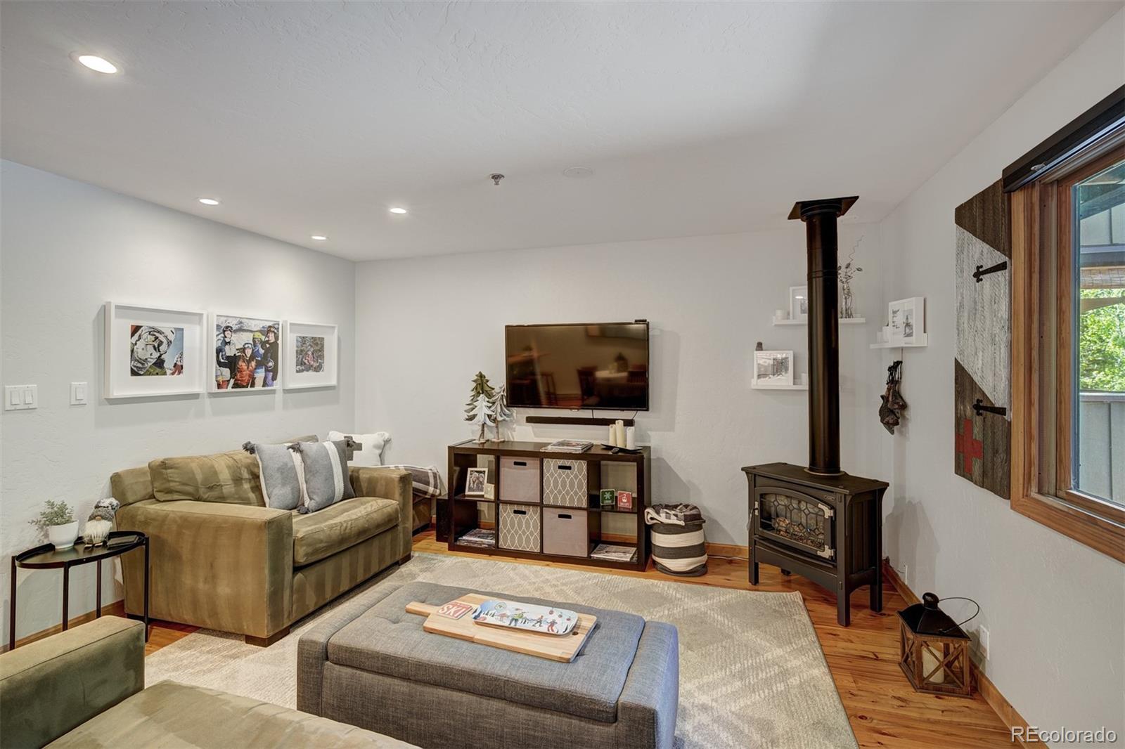 4295 Columbine Drive 5