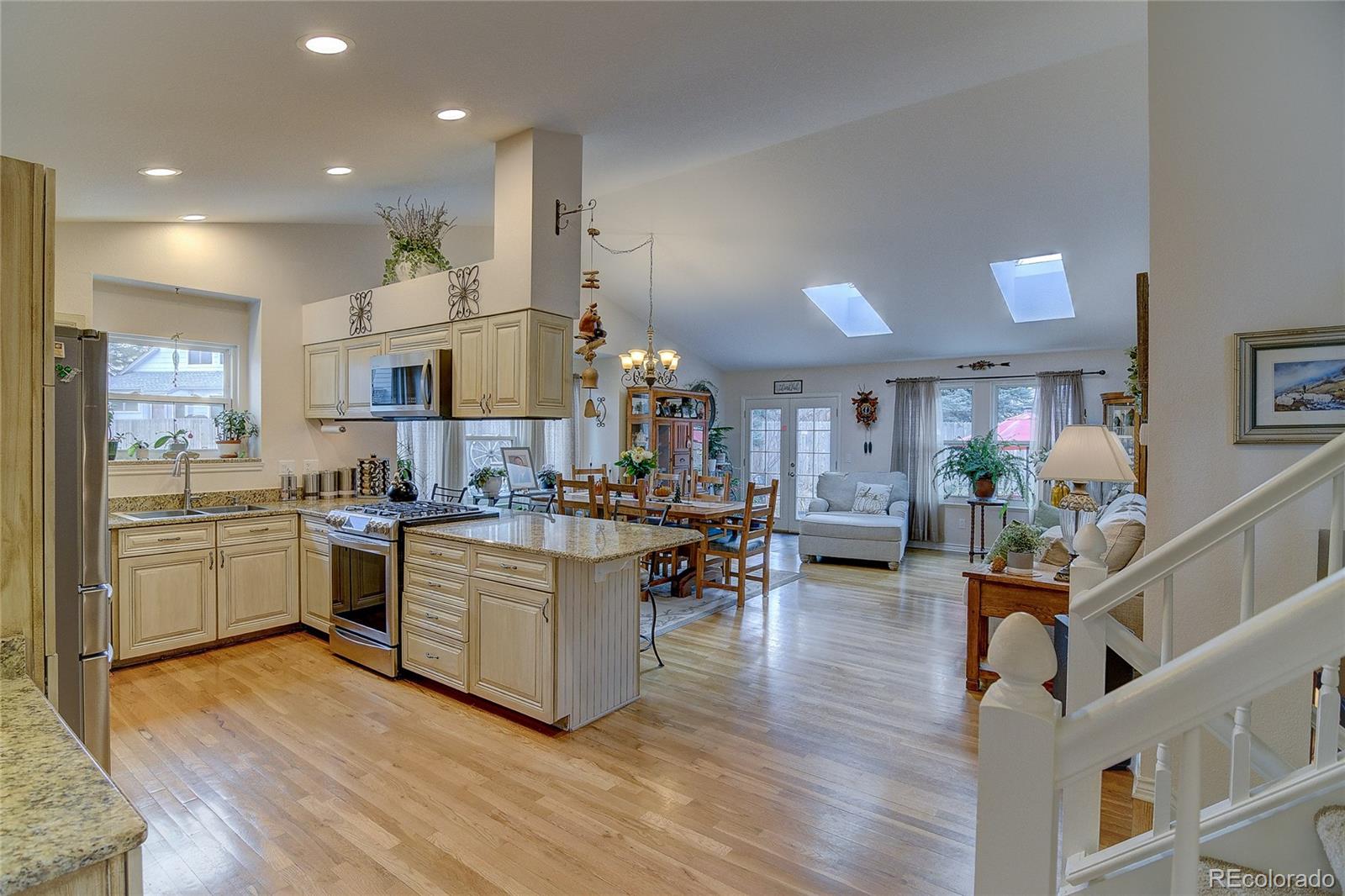 12254 W Arlington Avenue