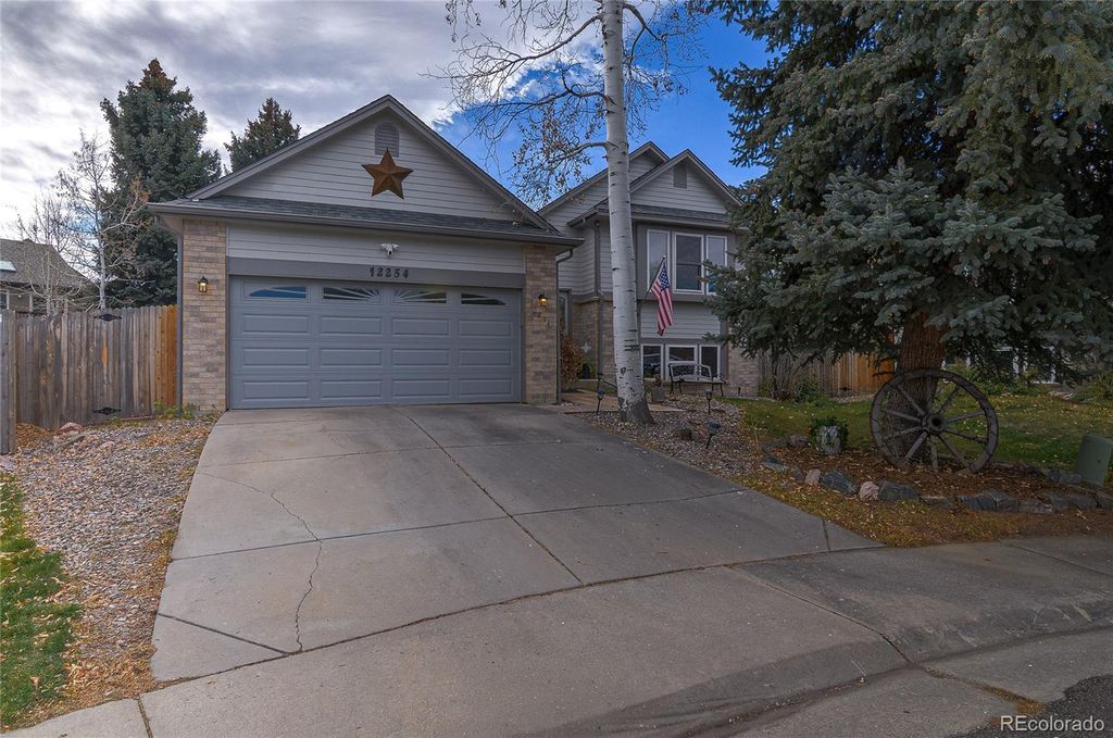 Photo of 12254 W Arlington Avenue, Littleton, CO 80127 (MLS # 3889474)