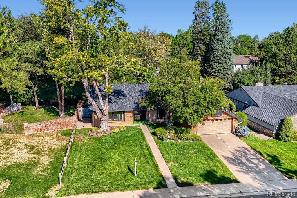 Photo of 3293 S Oneida Way, Denver, CO 80224 (MLS # 2284871)