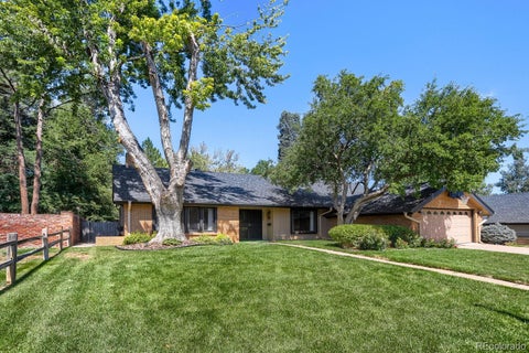 Photo of 3293 S Oneida Way, Denver, CO 80224 (MLS # 2284871)
