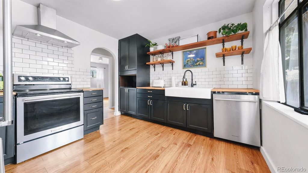 Photo of 5150 S Keenland Court, Littleton, CO 80123 (MLS # 6219697)