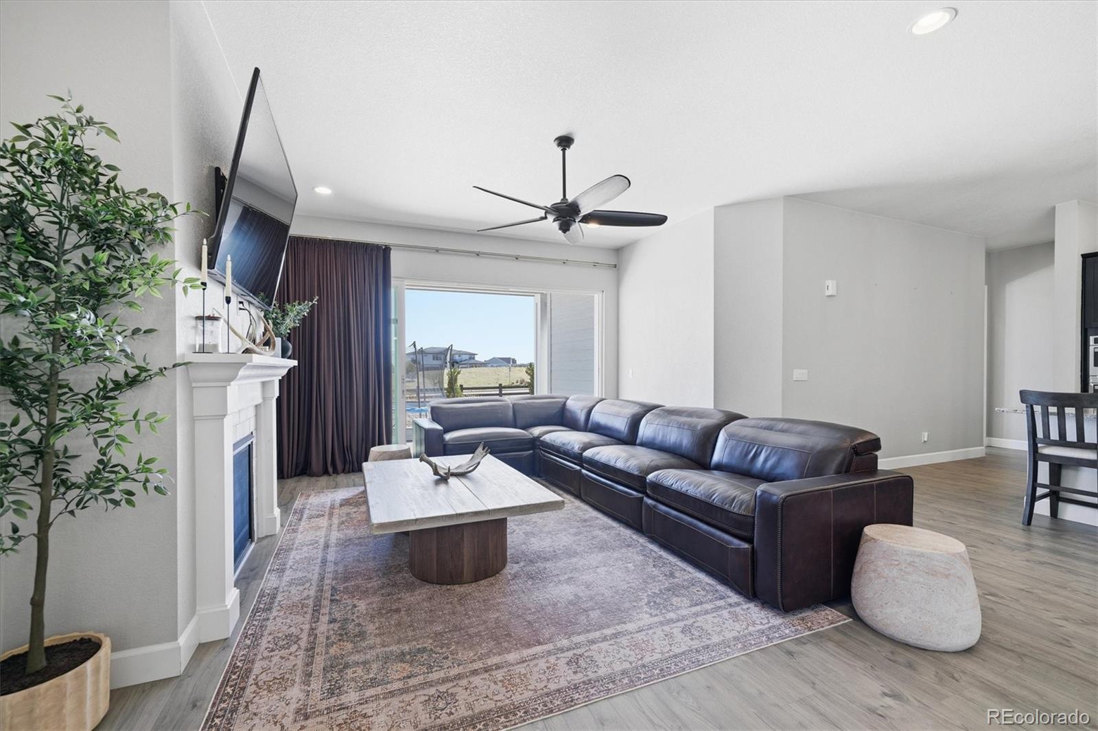 3258 Carabiner Street