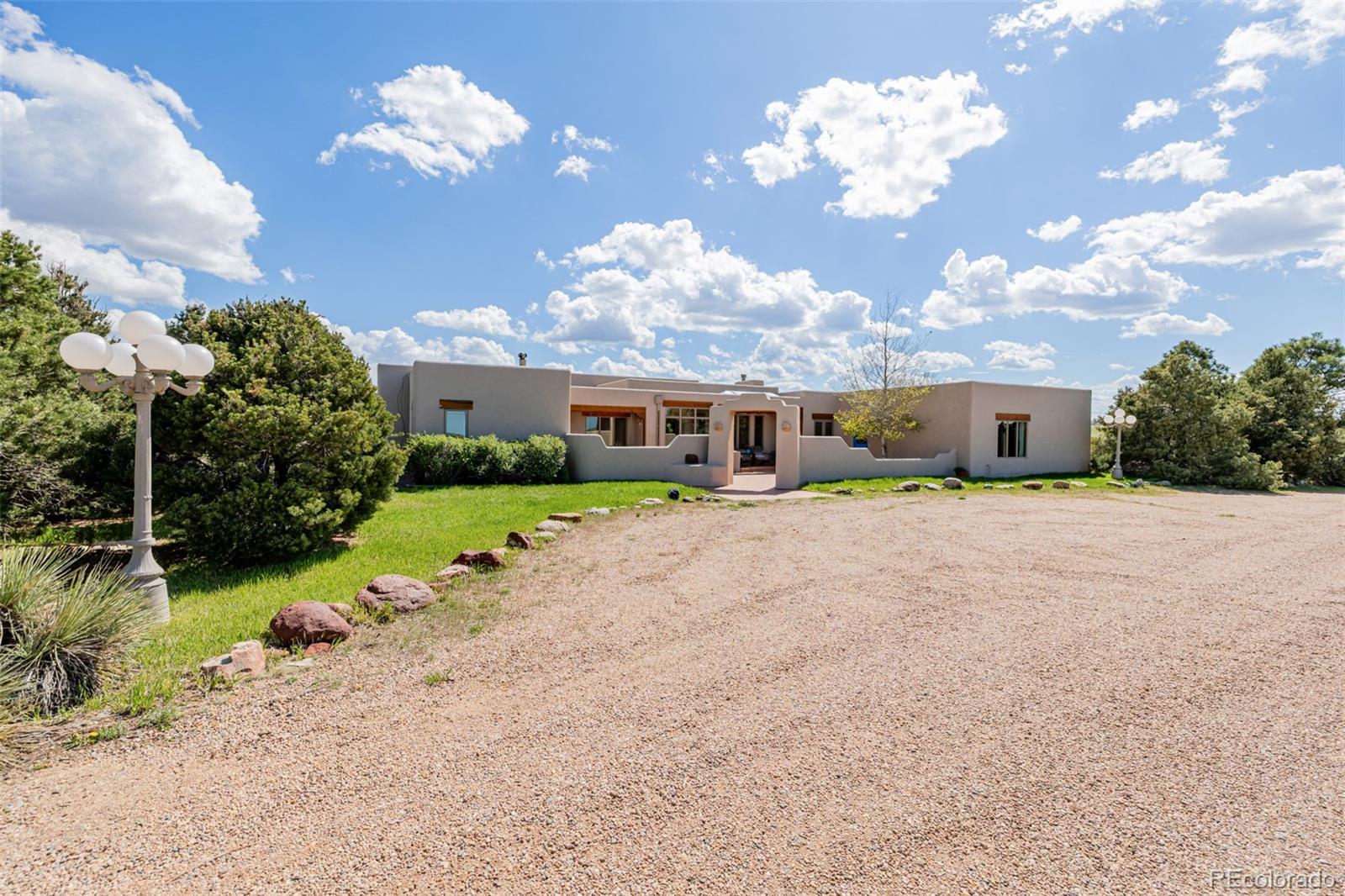 1764 Mesa Ridge Lane