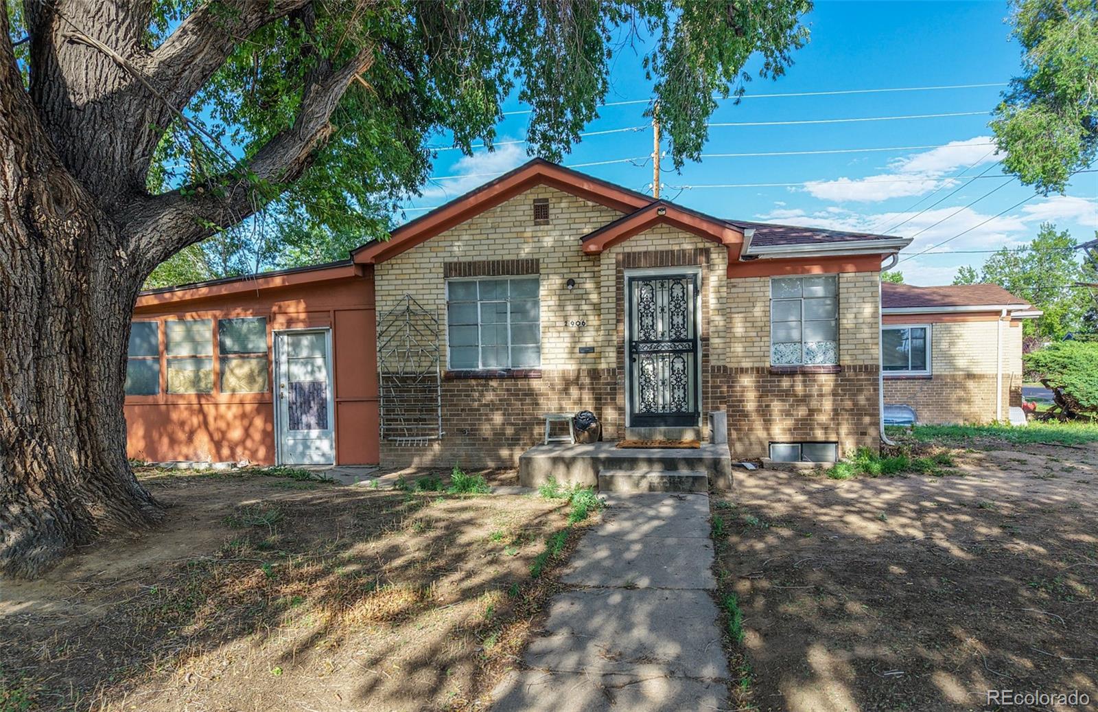 2906 N Colorado Boulevard