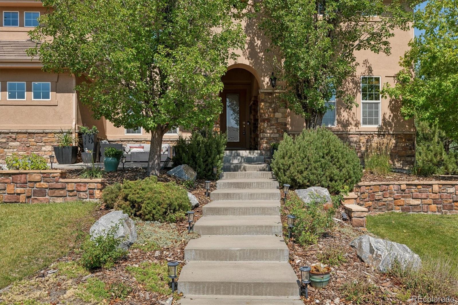 5615 Vistancia Drive