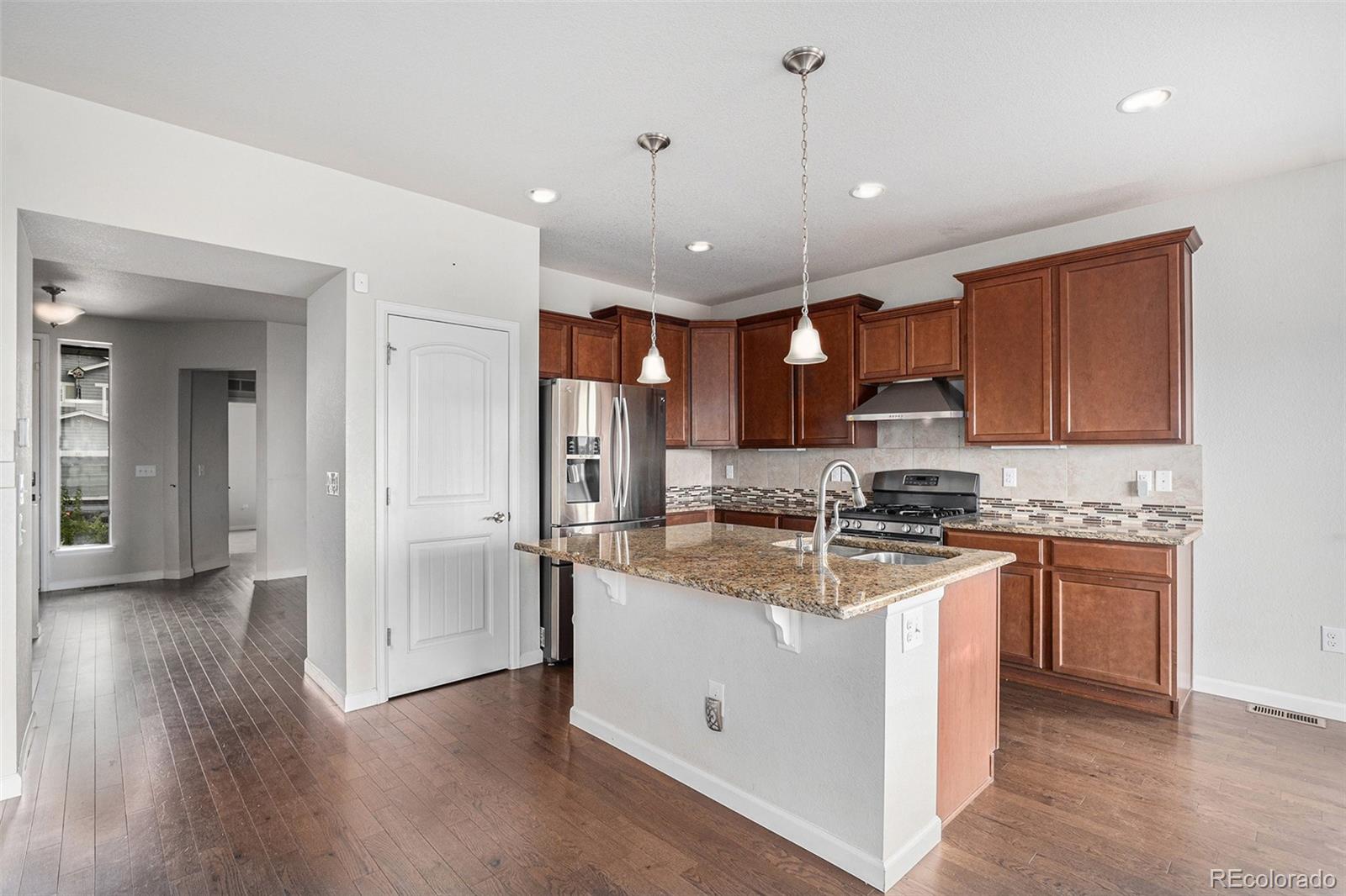 12201 Village Circle W