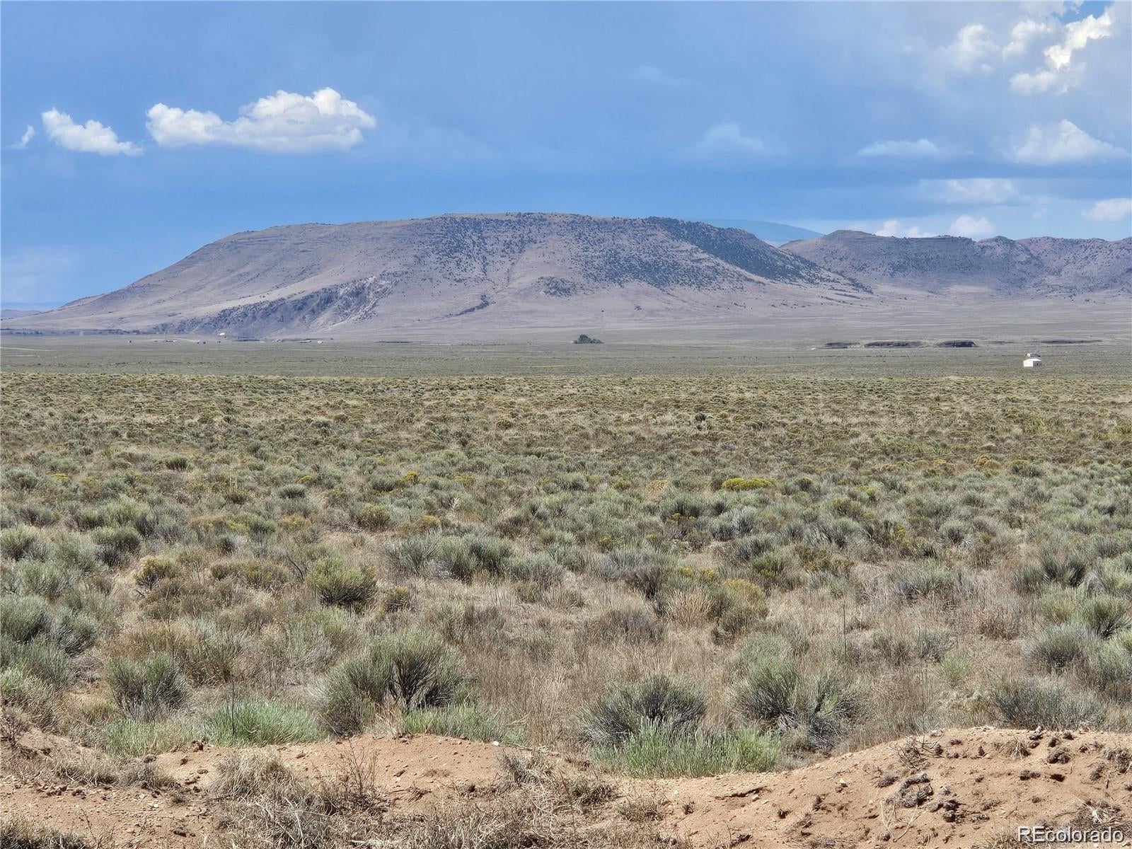 Lot 11 Mae Road