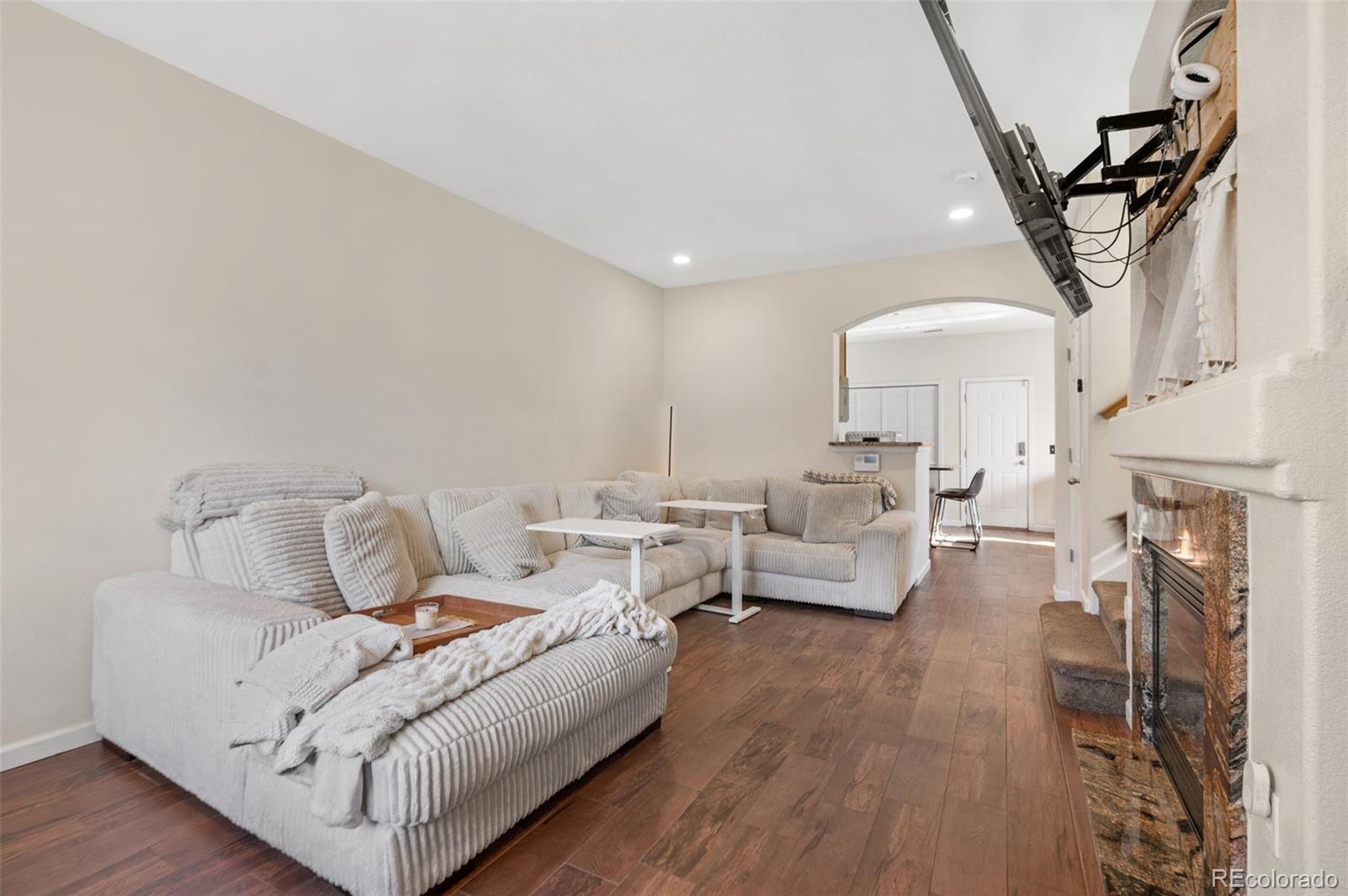 12768 Ivanhoe Street