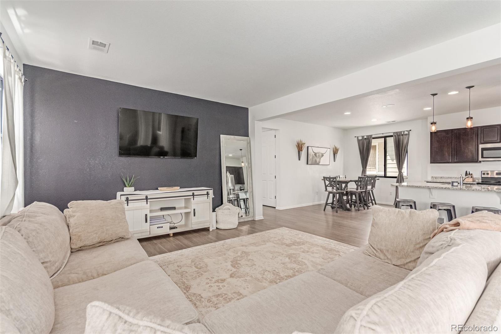 9862 Reunion Parkway